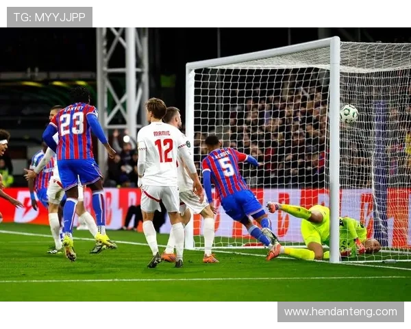 水晶宫足球队队员官网官方平台详细介绍球队队员资料与最新比赛表现 水晶宫足球队队员官网官方平台详细介绍球队队员资料与最新比赛表现