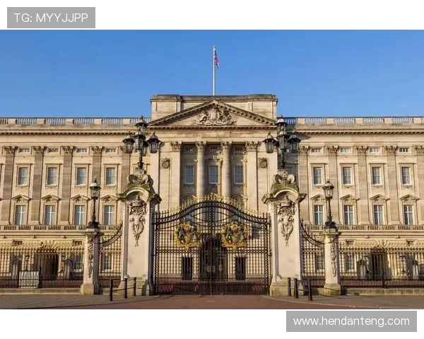 英皇宫殿娱乐场所:体验奢华娱乐的最佳选择 英皇宫殿娱乐场所:体验奢华娱乐的最佳选择